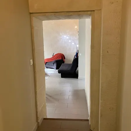 Apartment Centre Historique De Nimes-thomas *