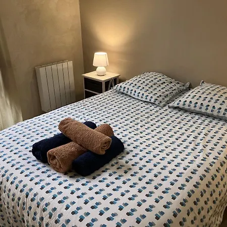 Apartment Centre Historique De Nimes-thomas Nimes