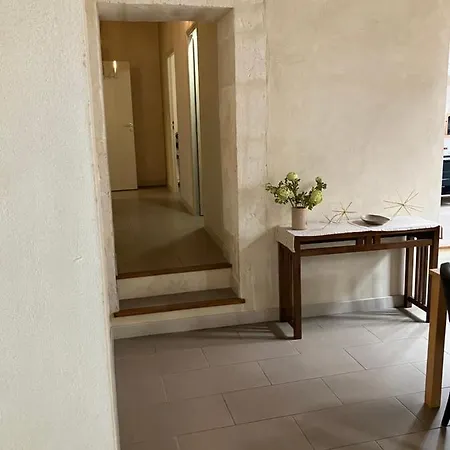 Centre Historique De Nimes-thomas Apartment *
