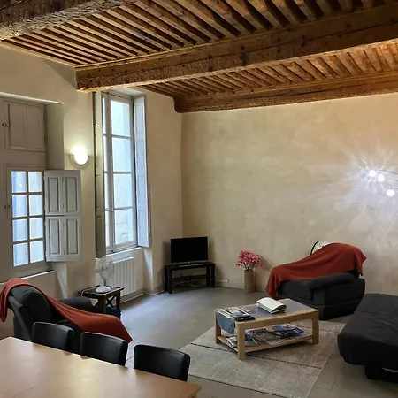 Apartment Centre Historique De Nimes-thomas Nimes